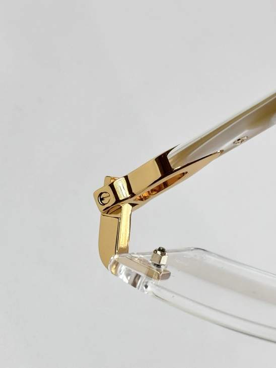 Picture of Cartier Sunglasses _SKUfw77838384fw